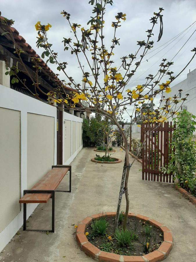 Casa Completa E Ampla Com Wi-Fi E Garagem Para Dois Veiculos カンポス・ドス・ゴイタカゼス エクステリア 写真